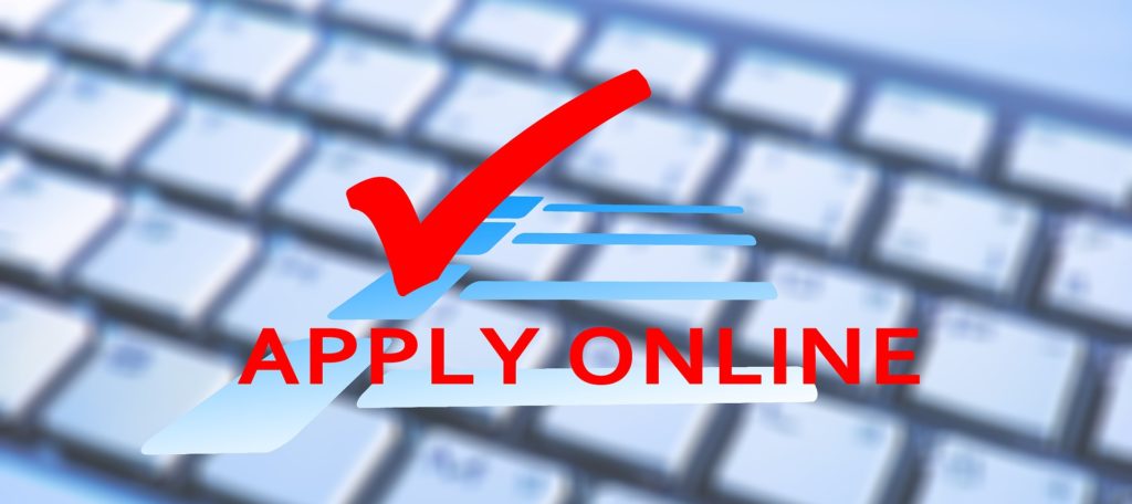 Žádost o Švýcarskou půjčku probíhá online s pomocí základních dokladů.